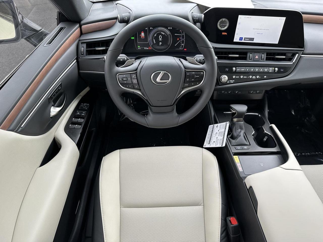 2025 Lexus ES 300h Tucson AZ