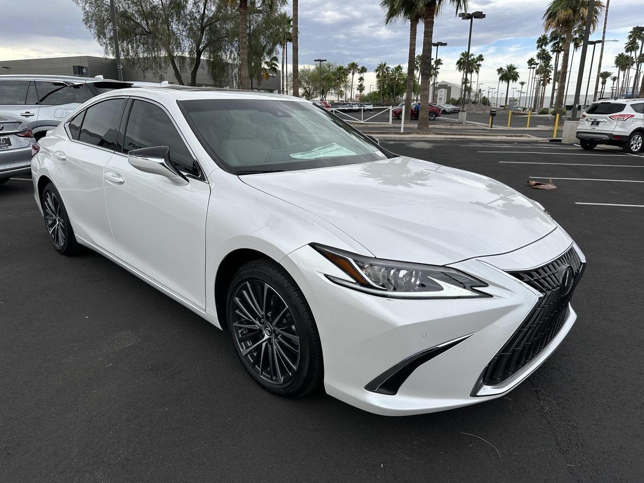 2025 Lexus ES 300h Tucson AZ