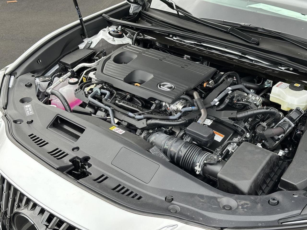 2025 Lexus ES 300h Tucson AZ