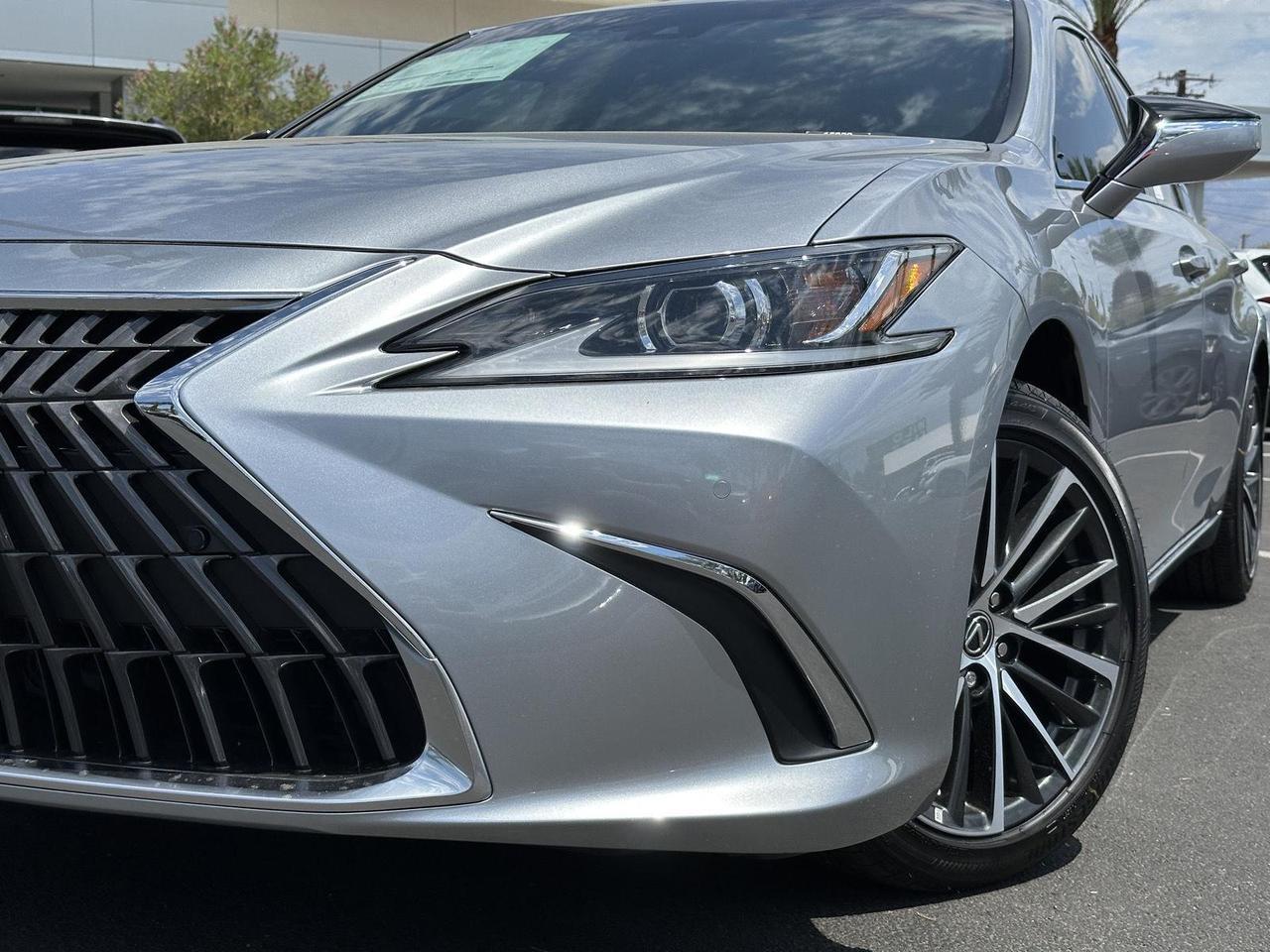 2025 Lexus ES 300h Tucson AZ