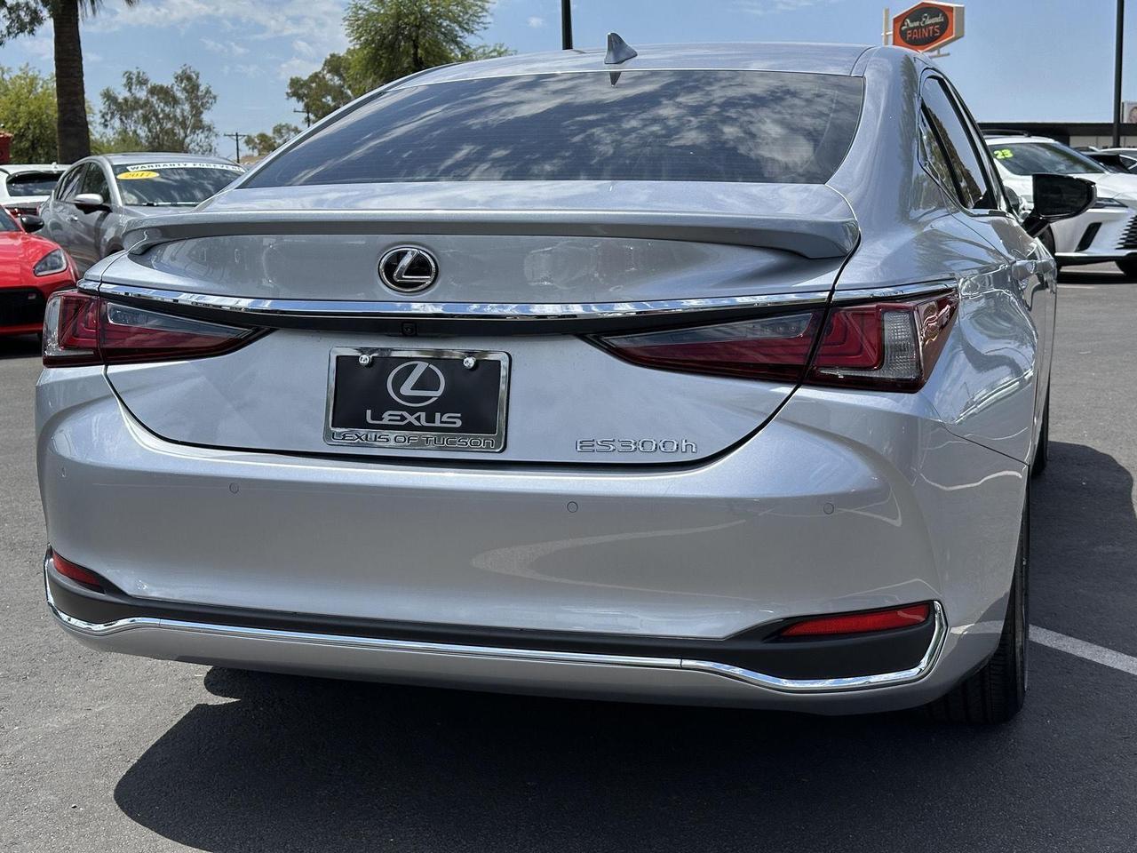 2025 Lexus ES 300h Tucson AZ