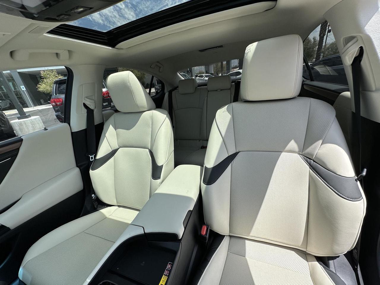 2025 Lexus ES 300h Tucson AZ
