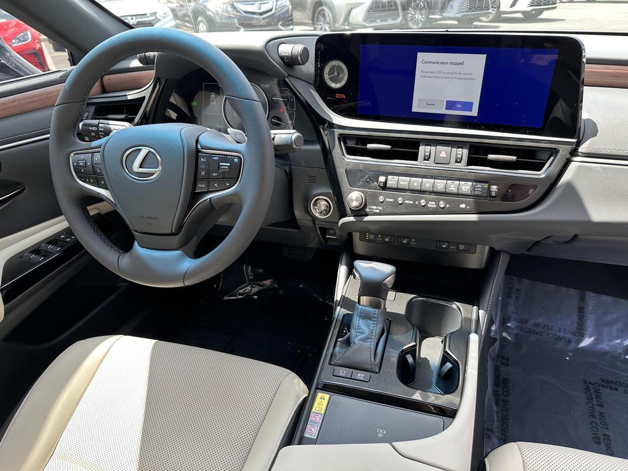 2025 Lexus ES 300h Tucson AZ