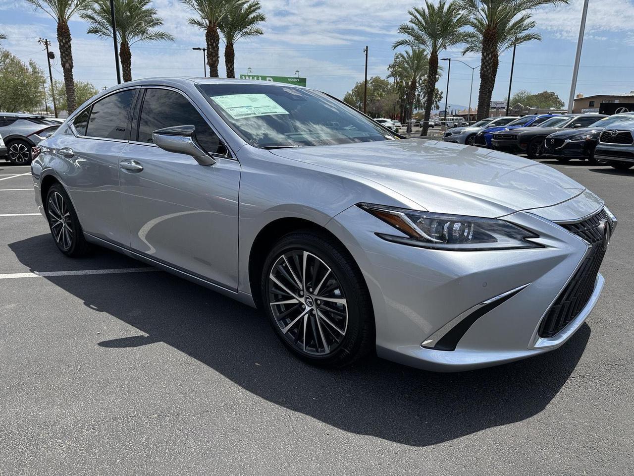 2025 Lexus ES 300h Tucson AZ