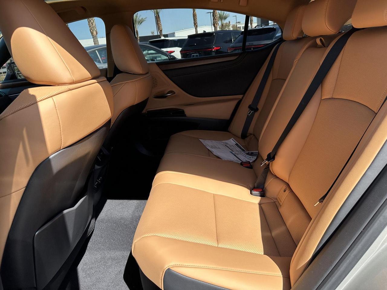 2025 Lexus ES 300h Tucson AZ