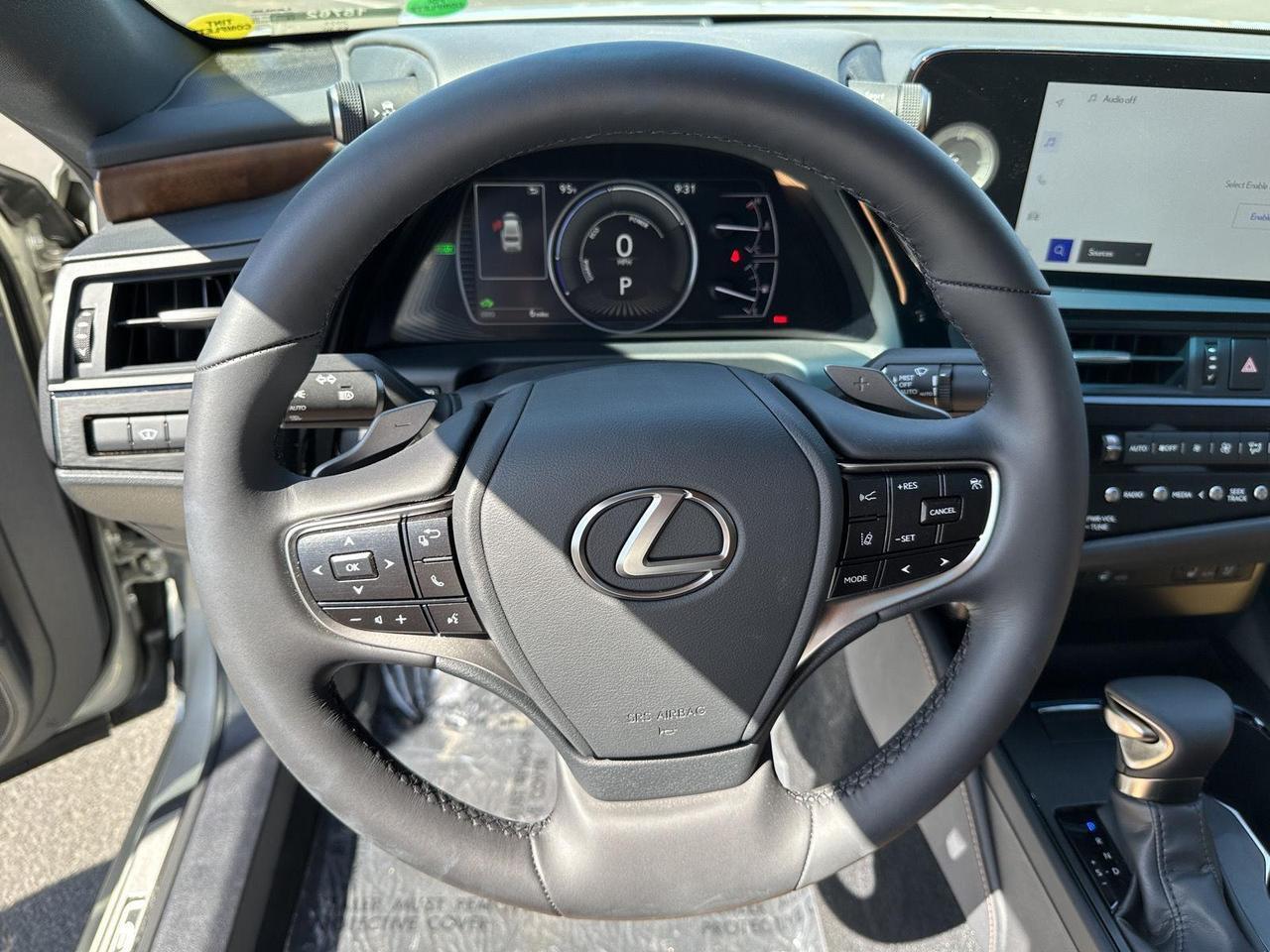 2025 Lexus ES 300h Tucson AZ