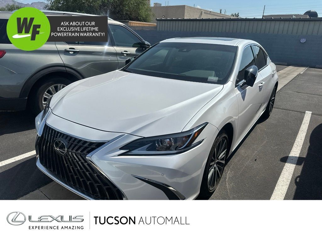 2025 Lexus ES
