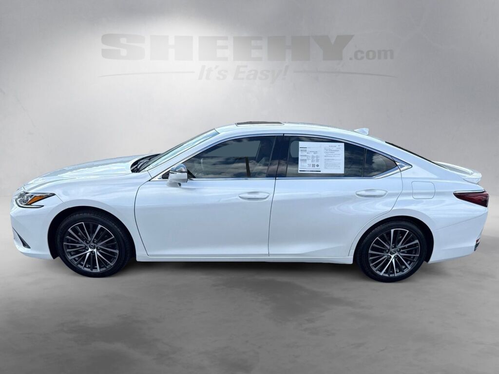2025 Lexus ES 300h Richmond VA