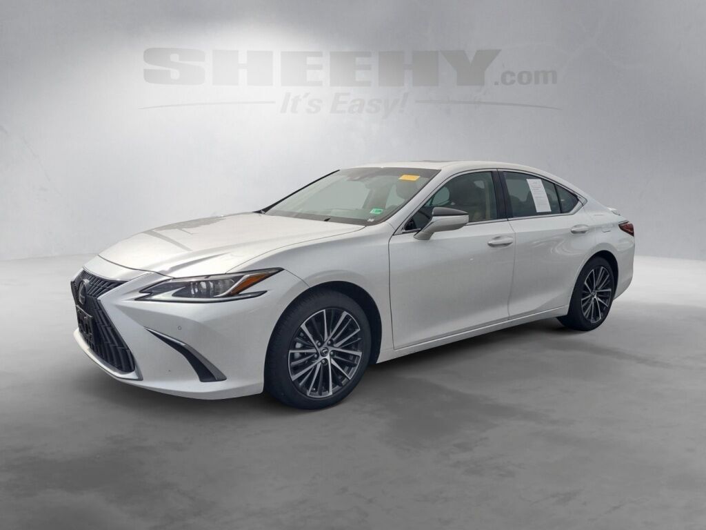 2025 Lexus ES 300h Richmond VA