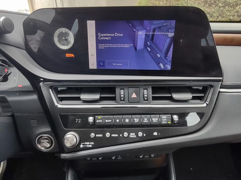 2025 Lexus ES 300h Richmond VA