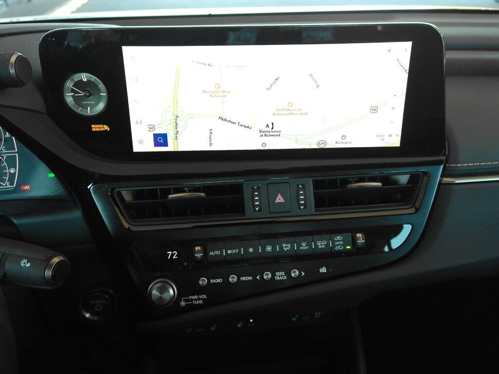 2025 Lexus ES 300h Richmond VA