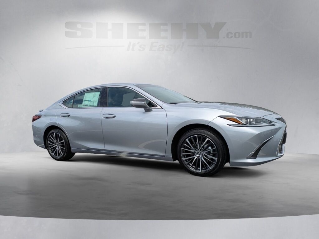 2025 Lexus ES 300h Richmond VA
