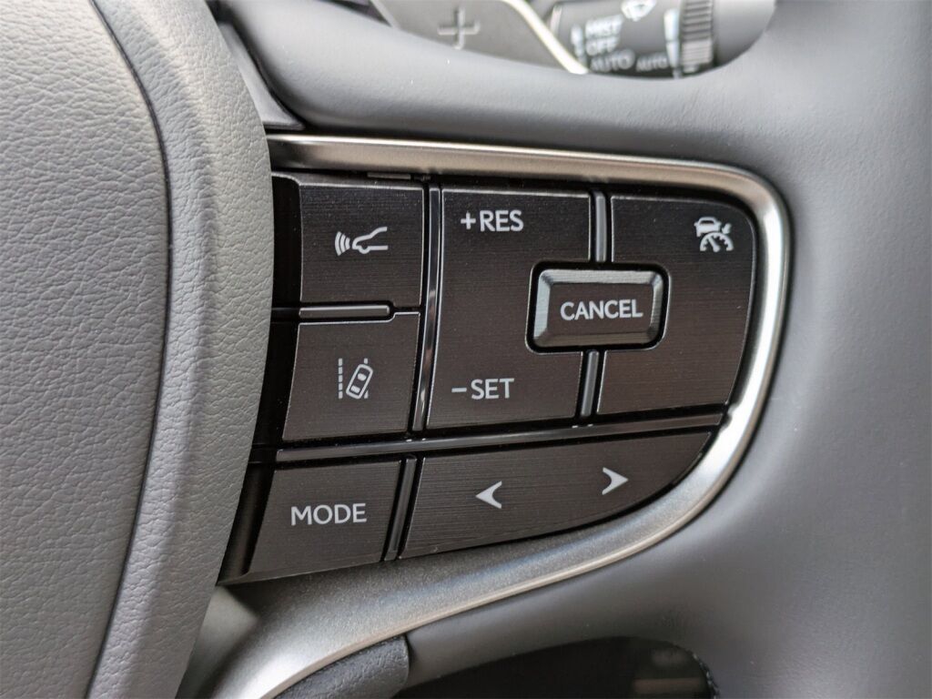2025 Lexus ES 300h Richmond VA
