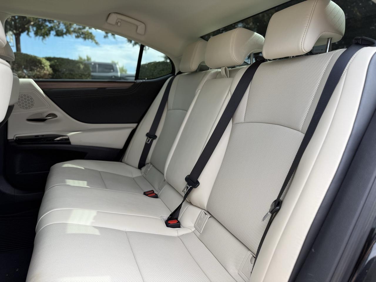 2025 Lexus ES 300h Stafford VA