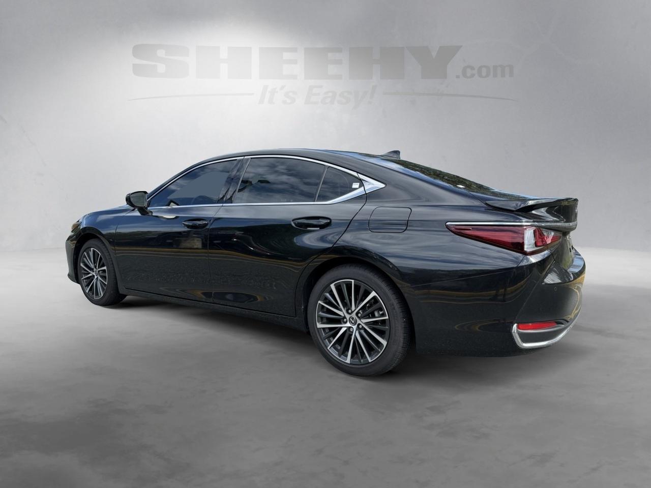 2025 Lexus ES 300h Stafford VA