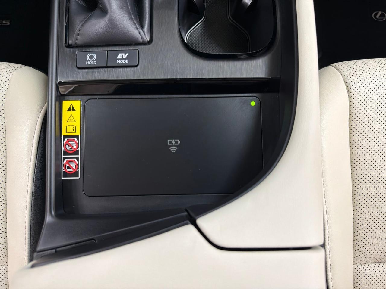 2025 Lexus ES 300h Annapolis MD
