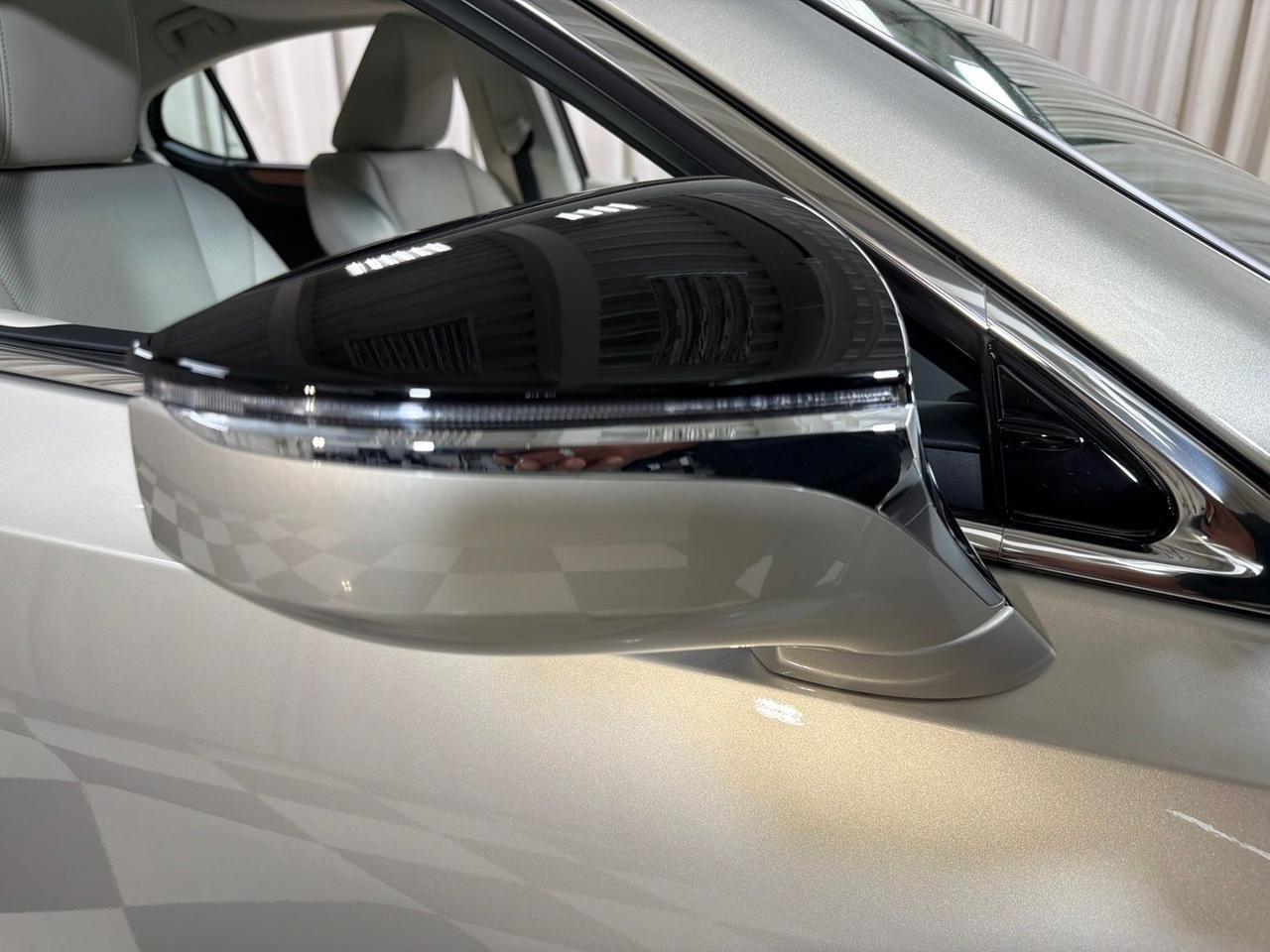 2025 Lexus ES 300h Annapolis MD