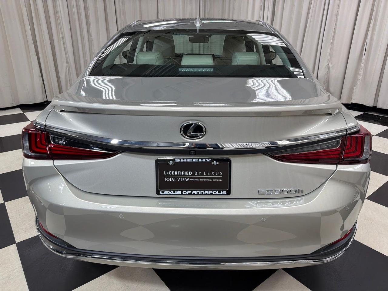 2025 Lexus ES 300h Annapolis MD
