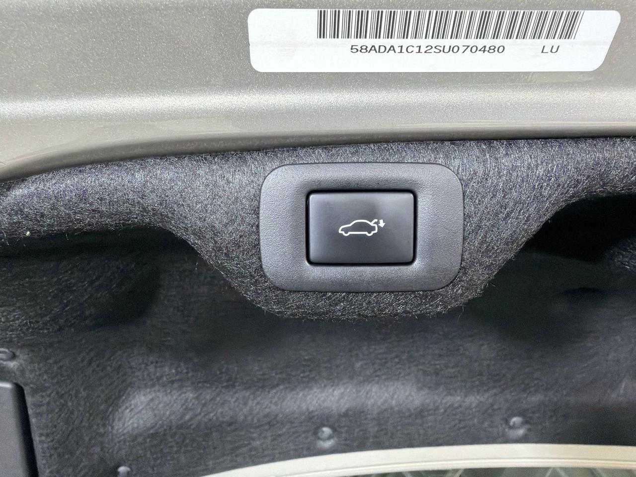 2025 Lexus ES 300h Annapolis MD