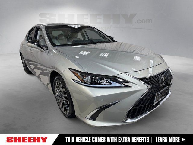2025 Lexus ES