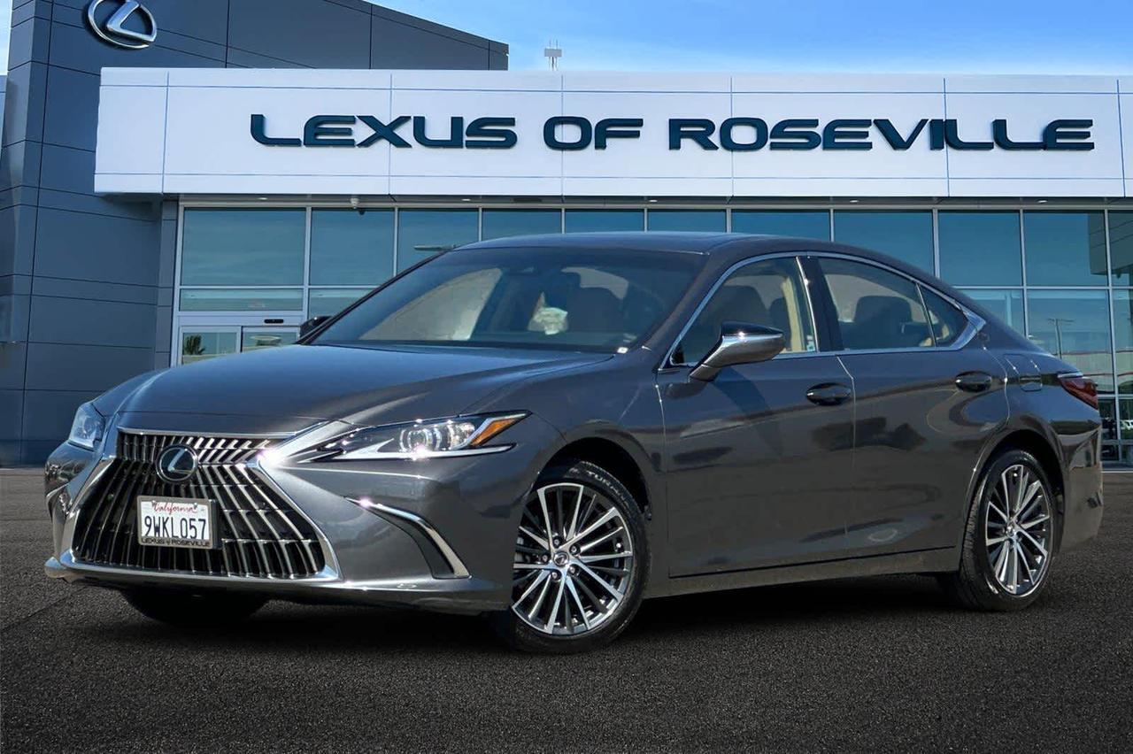 2025 Lexus ES 350