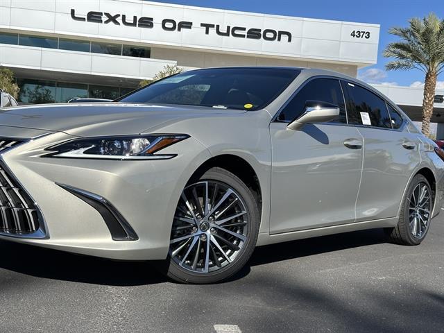 2025 Lexus ES 350