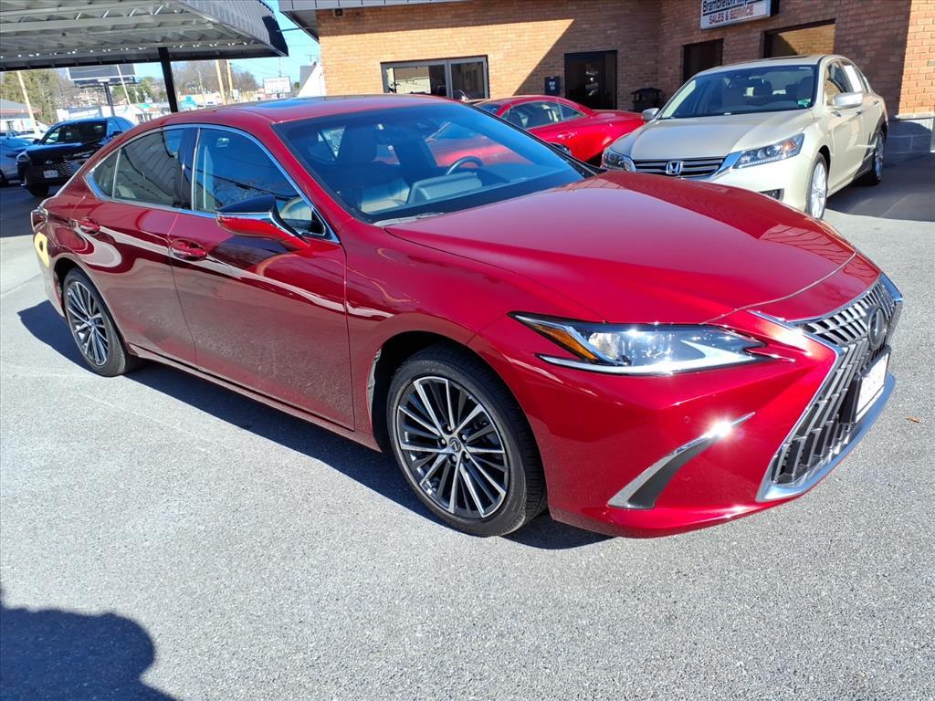 2025 Lexus ES 350 Base