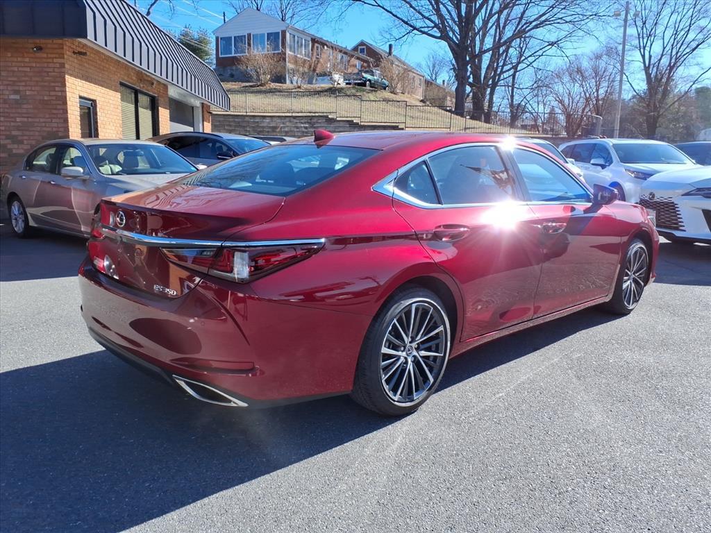 2025 Lexus ES 350 Base