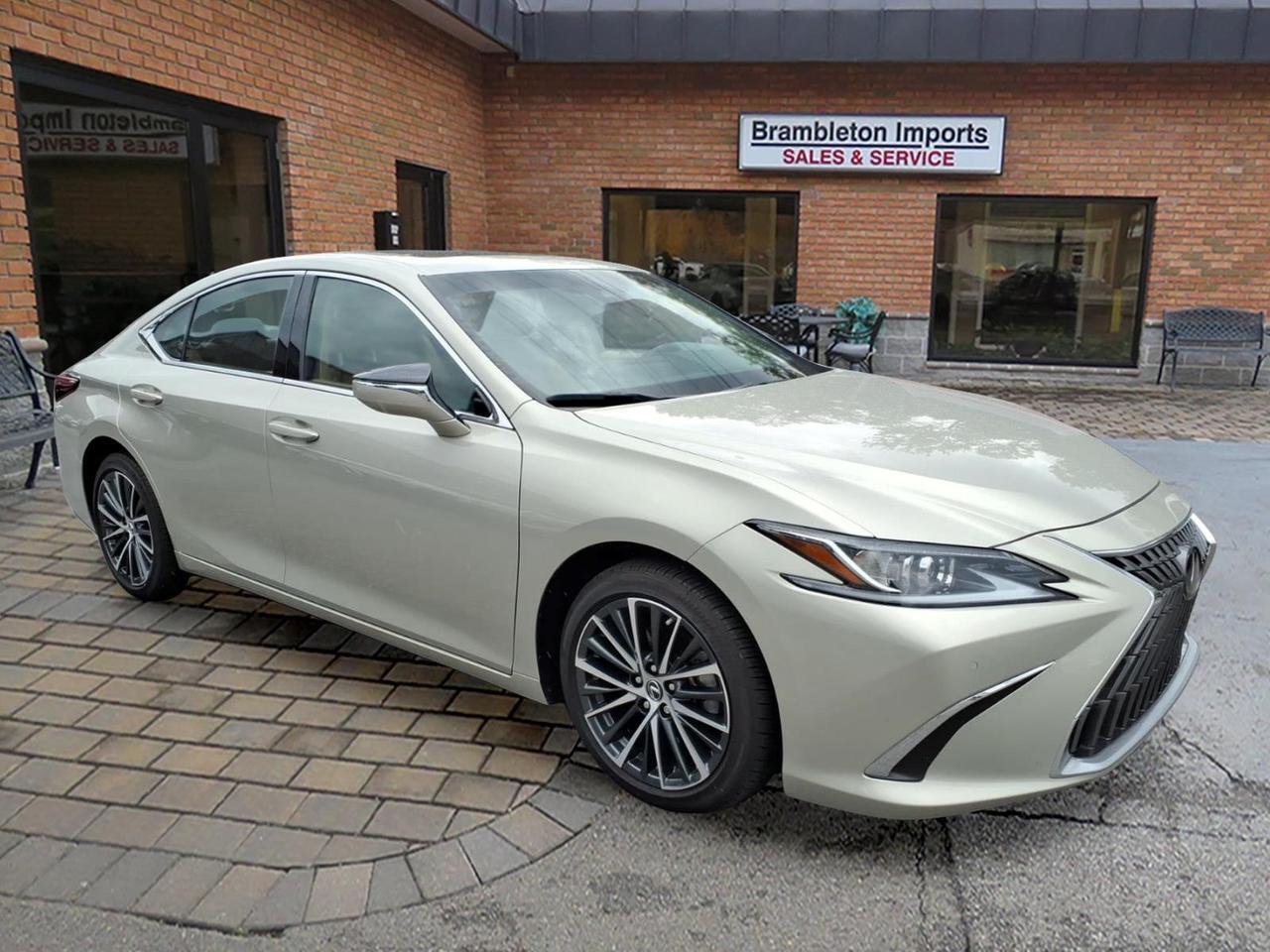 2025 Lexus ES 350 Base