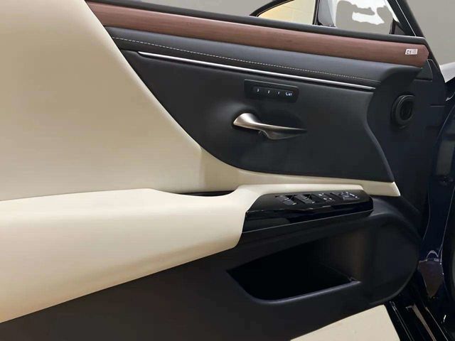 2025 Lexus ES 350 Dallas TX