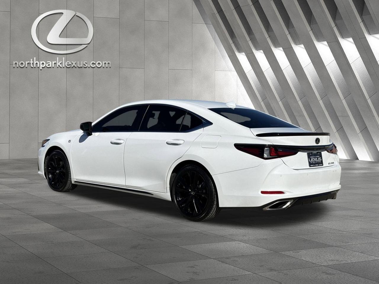 2025 Lexus ES 350 F SPORT Handling