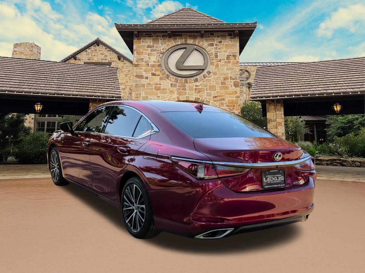 2025 Lexus ES 350