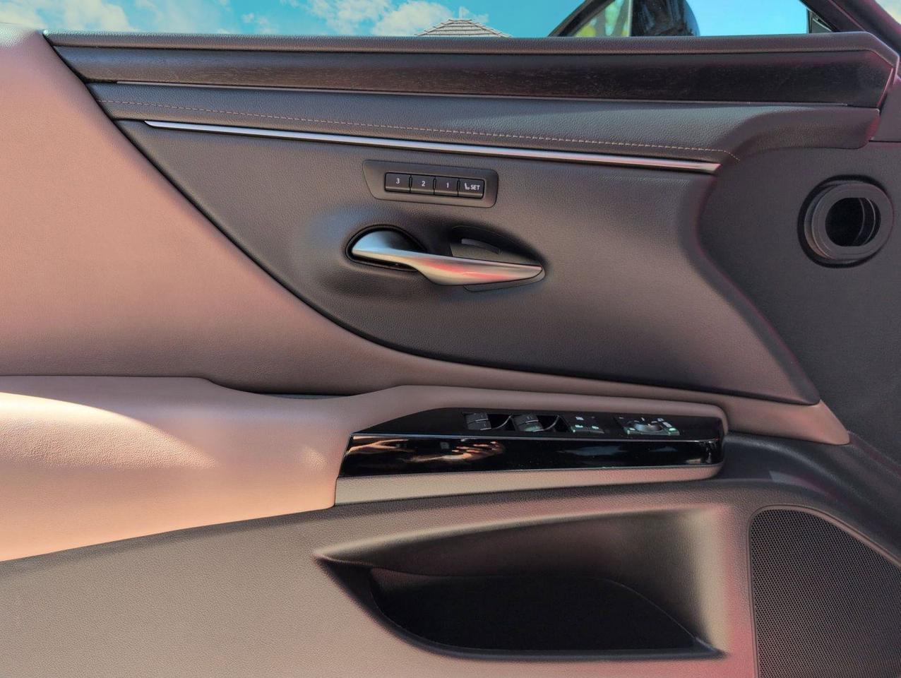 2025 Lexus ES 350 San Antonio TX