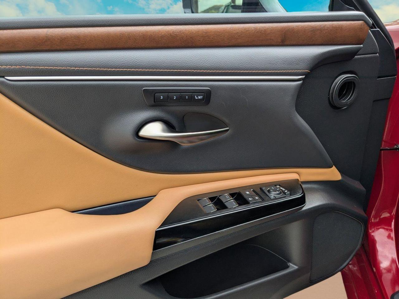 2025 Lexus ES 350 San Antonio TX