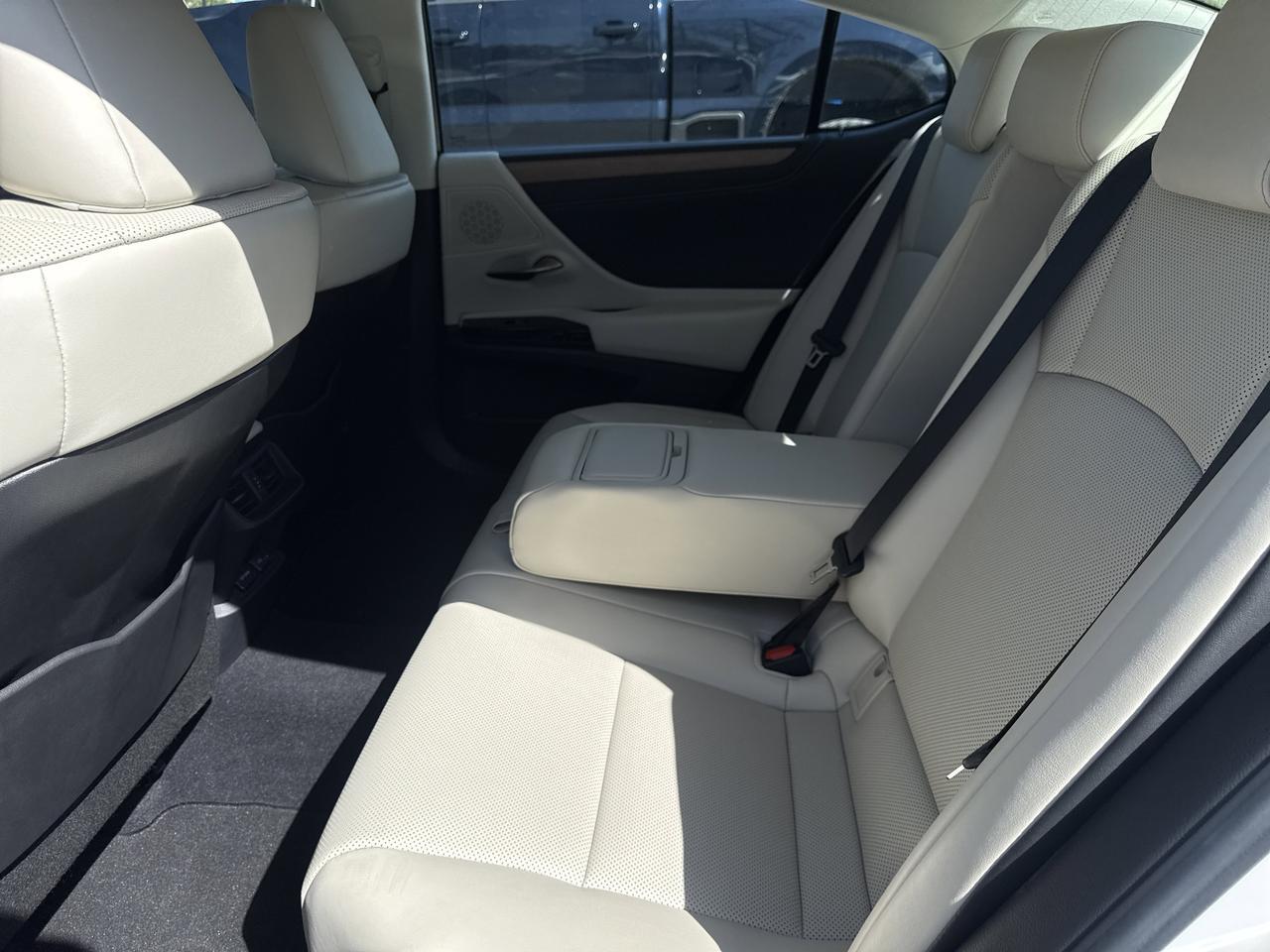 2025 Lexus ES 350 San Antonio TX