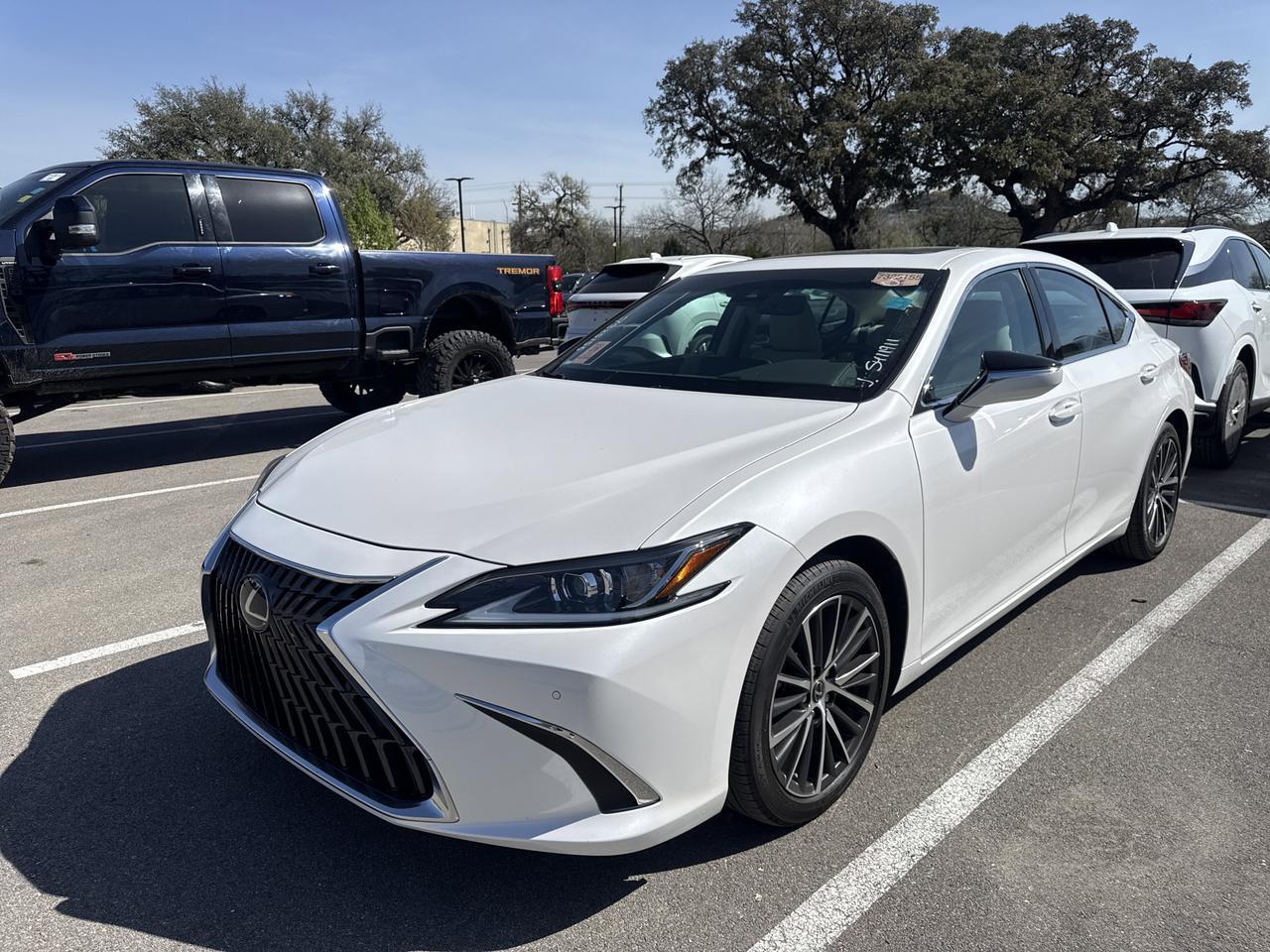 2025 Lexus ES 350 San Antonio TX