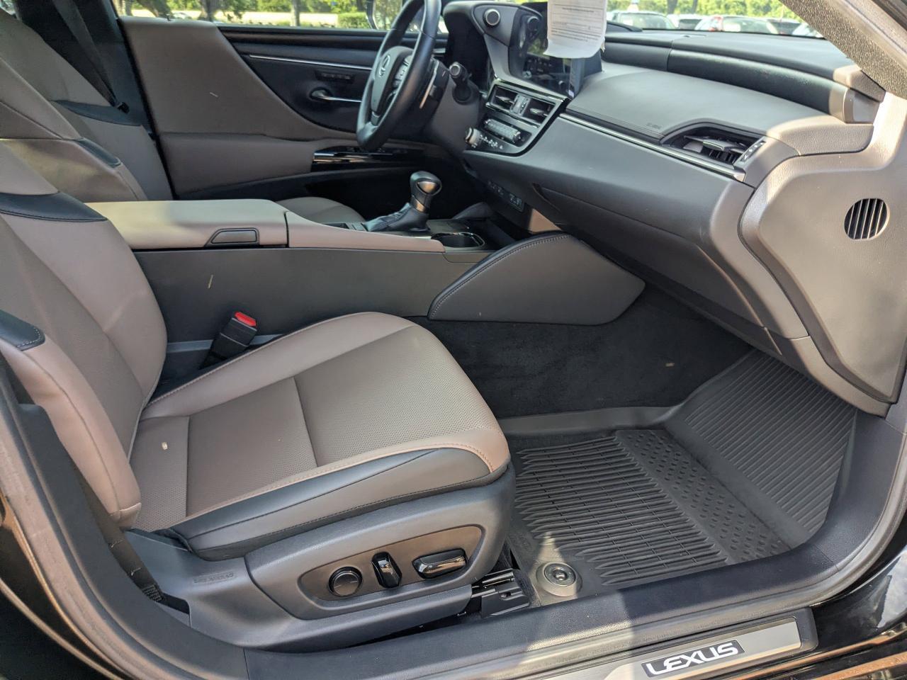 2025 Lexus ES 350 San Antonio TX
