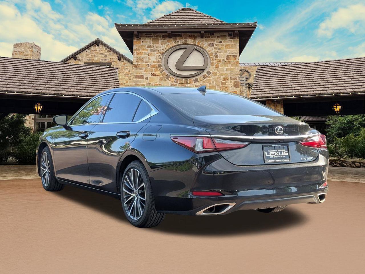 2025 Lexus ES 350
