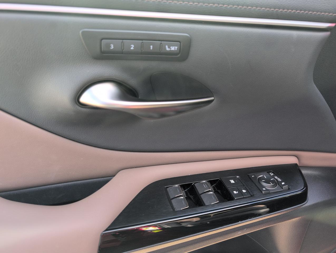 2025 Lexus ES 350 San Antonio TX