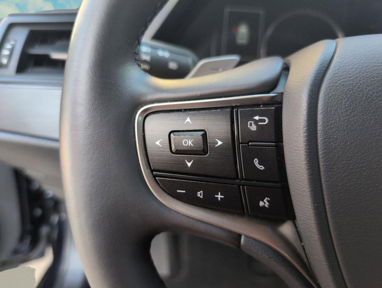 2025 Lexus ES 350 San Antonio TX