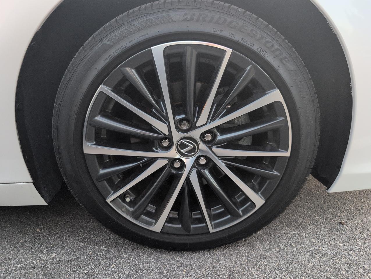 2025 Lexus ES 350