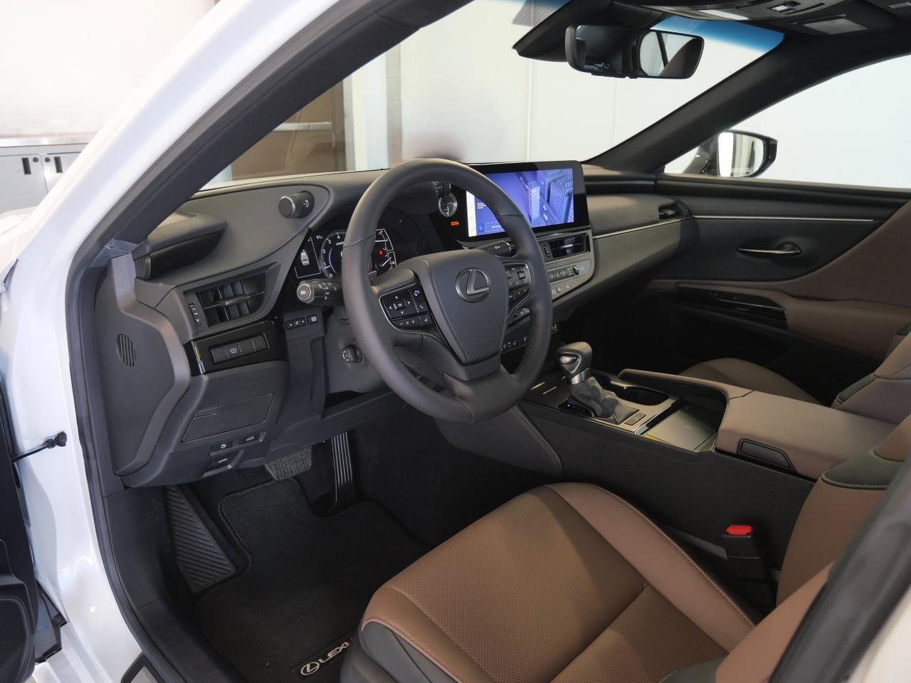 2025 Lexus ES 350 San Juan TX