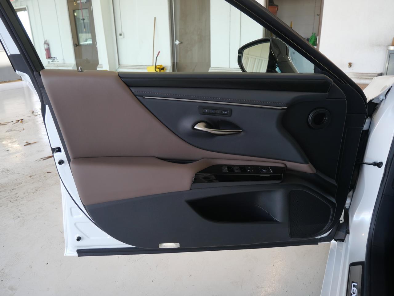 2025 Lexus ES 350 San Juan TX