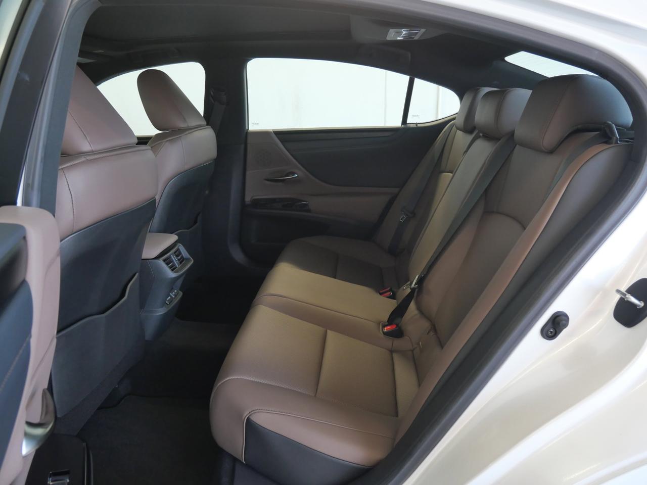 2025 Lexus ES 350 San Juan TX