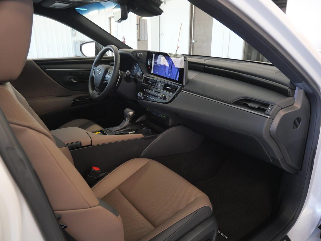 2025 Lexus ES 350 San Juan TX