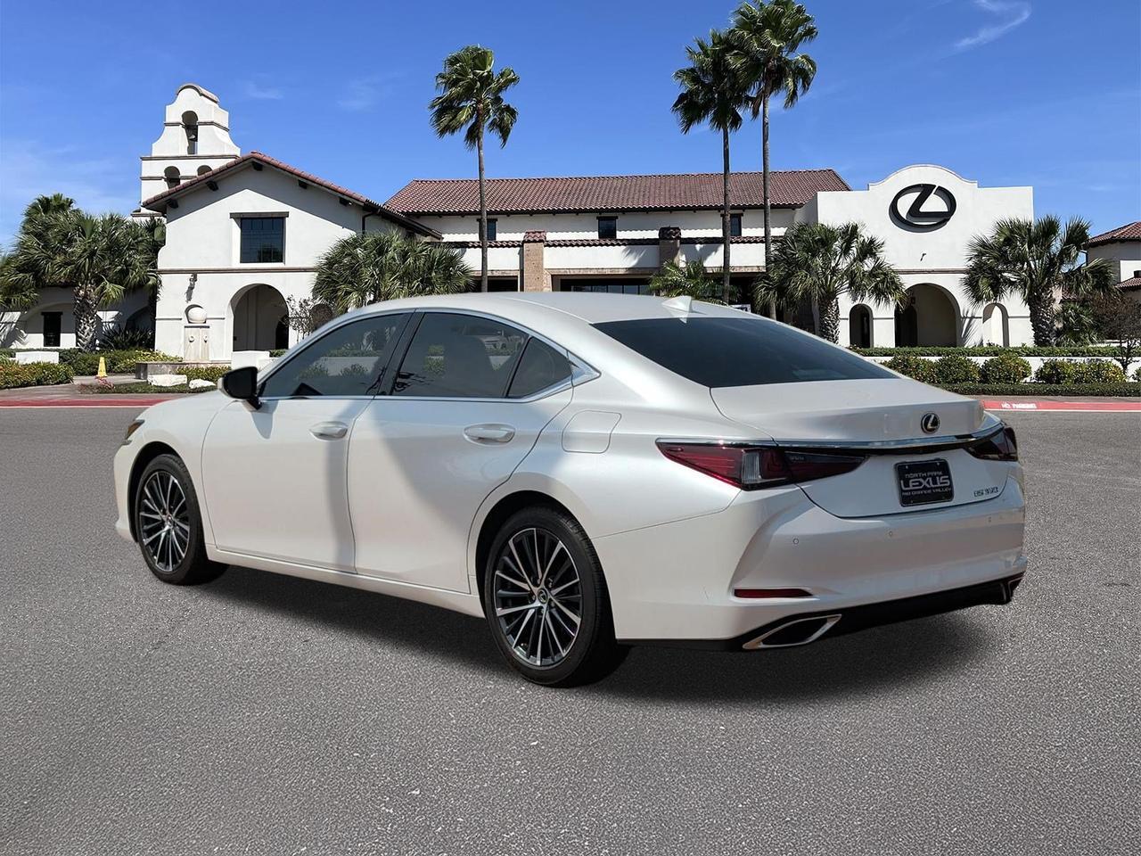 2025 Lexus ES 350 San Juan TX