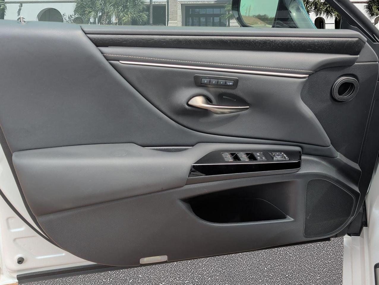 2025 Lexus ES 350 San Juan TX