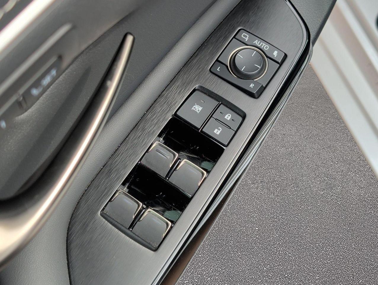2025 Lexus ES 350 San Juan TX
