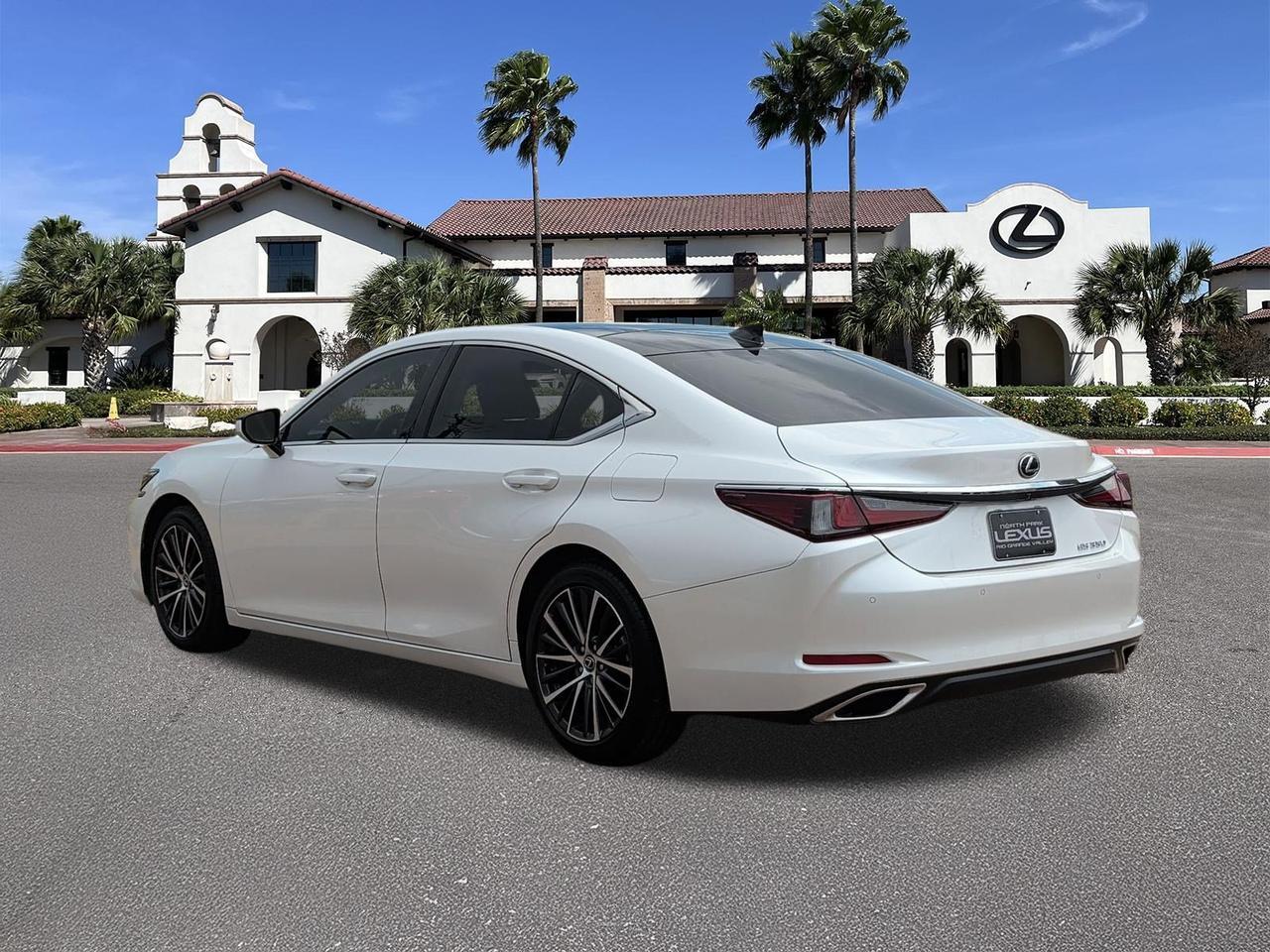 2025 Lexus ES 350 San Juan TX