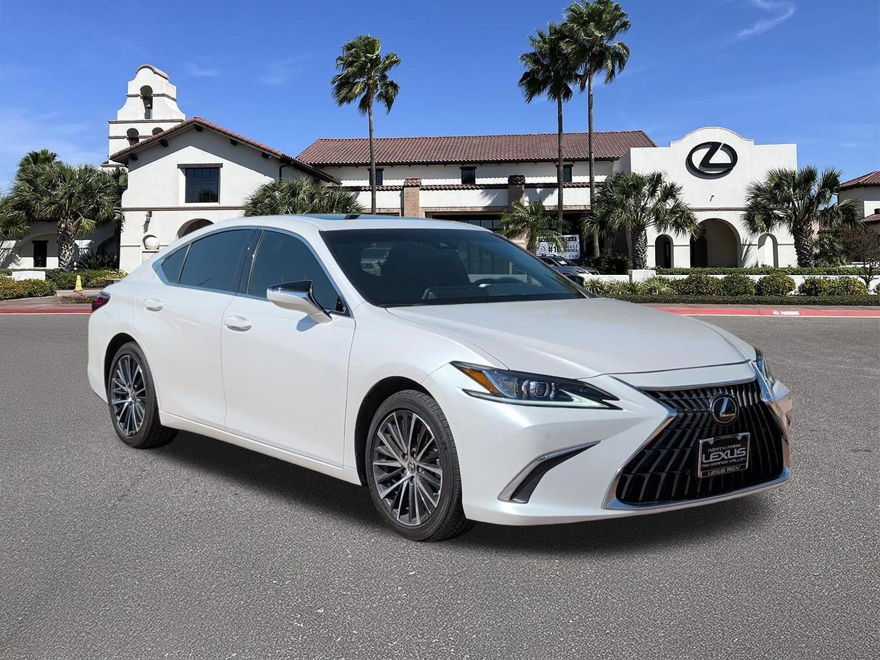 2025 Lexus ES